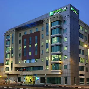 Express Jumeirah, An Ihg Отель